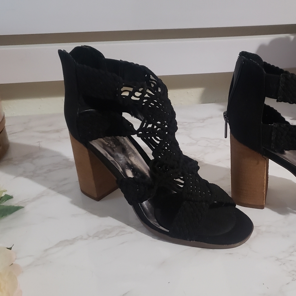 Black sandals